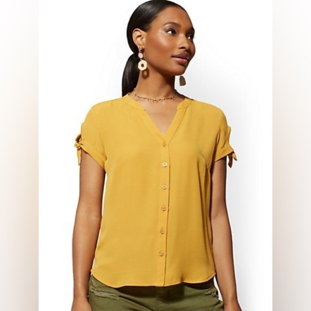 SOHO JEANS NY & Co. Women’s Yellow Button Down Blouse with Tie Sleeves Sz Small